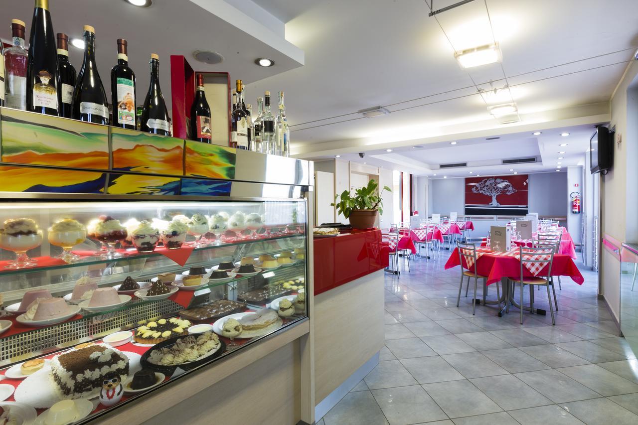 Albergo Verdi Novi Ligure Exterior foto