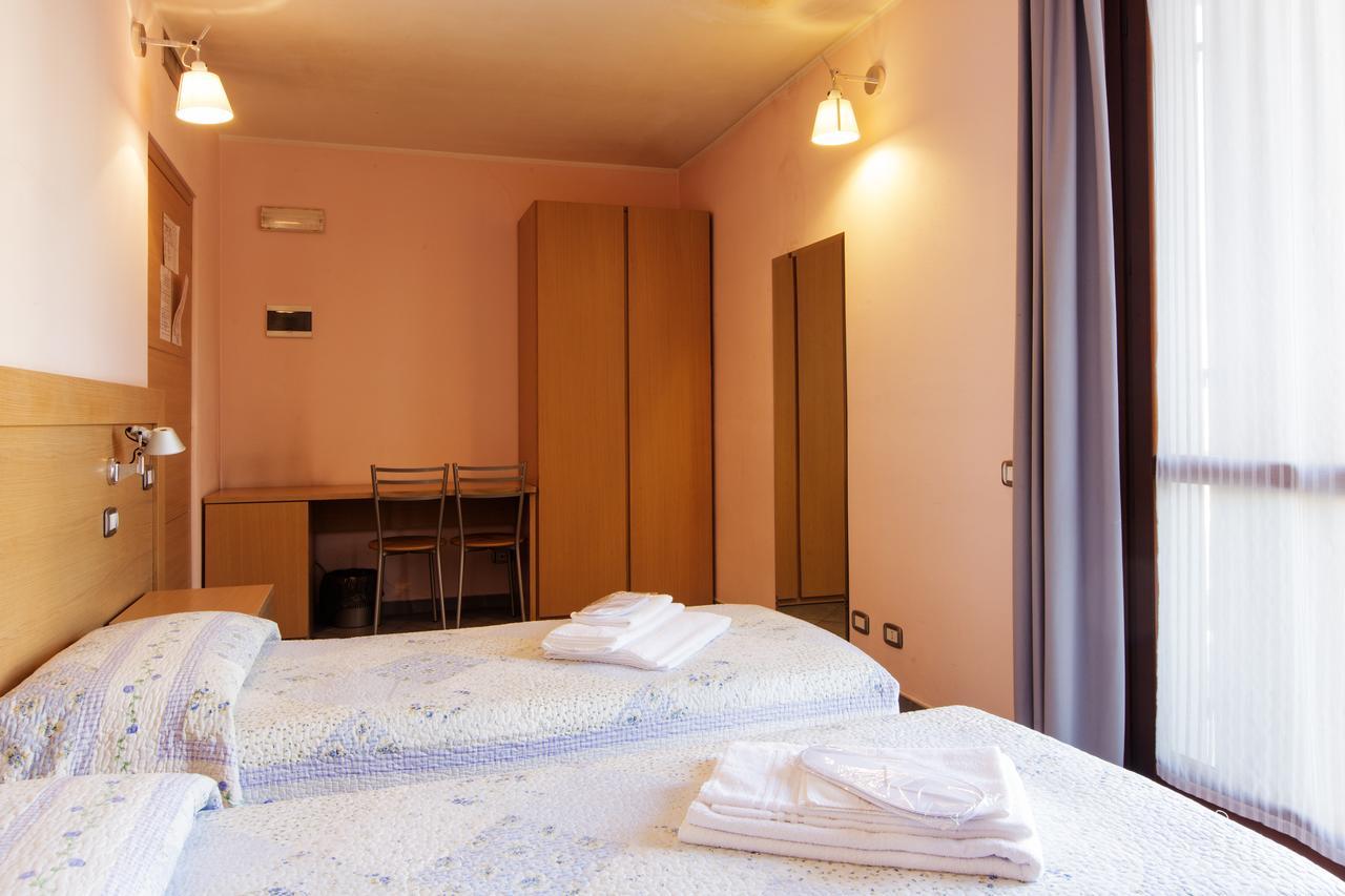 Albergo Verdi Novi Ligure Exterior foto